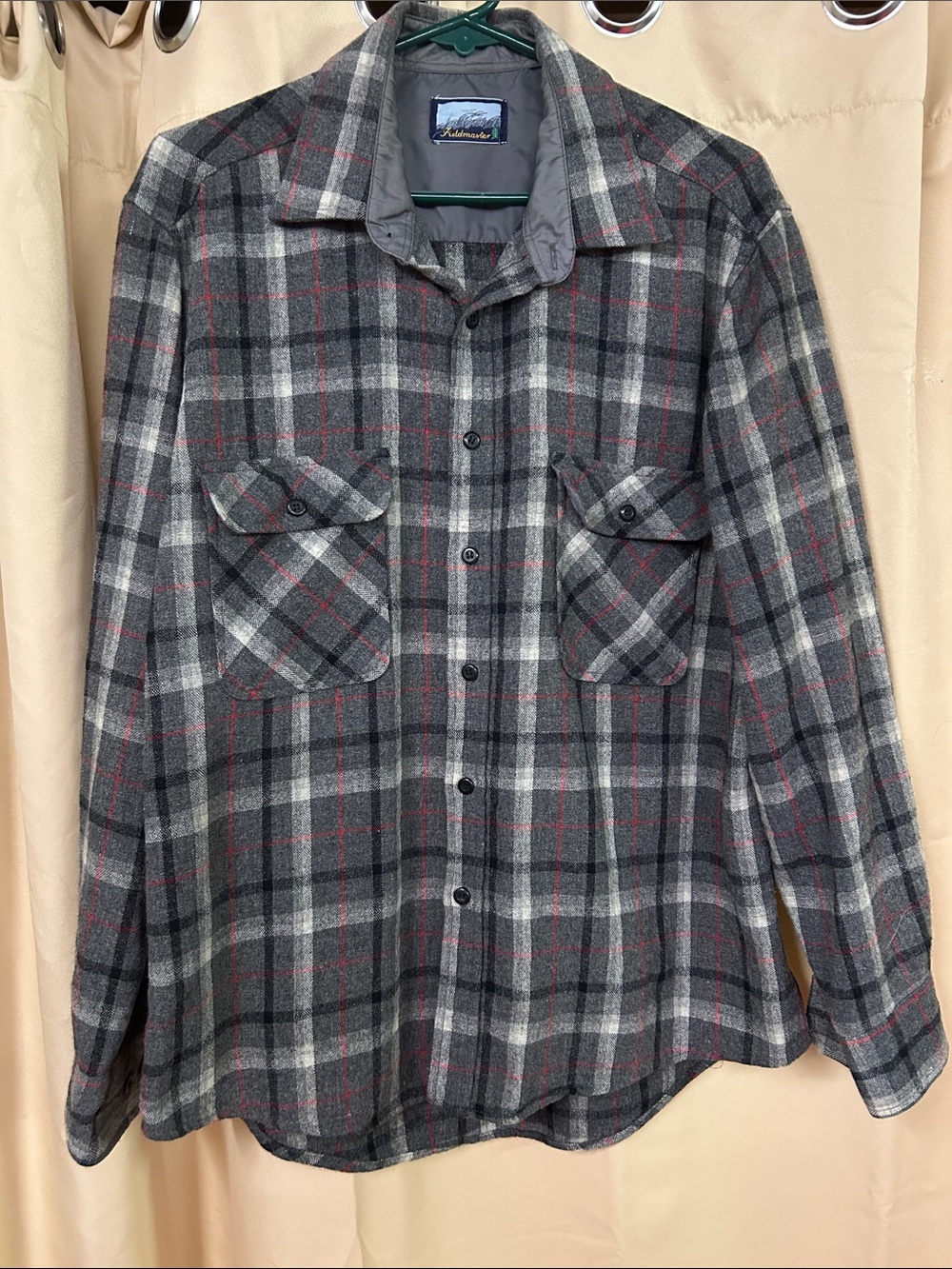 Fieldmaster plaid Button-Up Flannel Shirt in Gray and Black with Red Accents